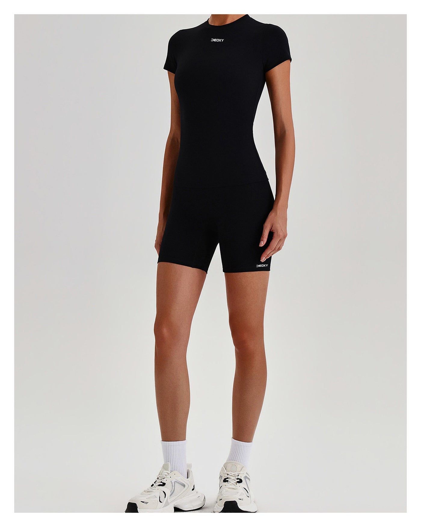 DEOXY Women's Short Sleeve Top & Shorts Set - image 1